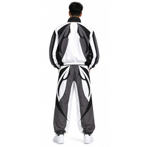 Ensemble de survêtement pour homme noir et blanc à imprimé géométrique, style sportif, en polyester tricoté respirant, pour l'automne, veste à col montant et pantalon - Product Image 3