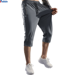 Pantalones Capri Unisex para Verano, Pantalones Cortos Deportivos para Hombre, Diseño Sólido con Logotipo Frontal, Secado Rápido, Transpirables, Cintura Elástica - Product Image 3