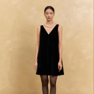 Robe mini en velours rayé pour femme, col bateau, manches classiques, taille ample, style décontracté minimaliste et respirant - Product Image 1