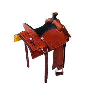 Selle de cheval en cuir pour l'équitation western, le roping et le reining, avec motif gaufré, ferrures en laiton et arceau en bois, de 15 à 17 pouces - Product Image 6