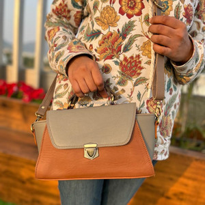 Nuevo bolso cruzado de cuero reciclado occidental, bolso multicolor superventas, bolso de hombro multicolor único y elegante para mujer - Product Image 2