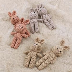 Jouet en peluche lapin en coton au crochet pour bébé, lapin kawaii fait main, du meilleur fournisseur au Vietnam - Product Image 3