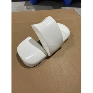 Silla de pedicura eléctrica manual de fibra de vidrio/cuero, fabricada en Vietnam, con garantía de 1-2 años, forma personalizada, 110-240V, para salón de uñas. - Product Image 1