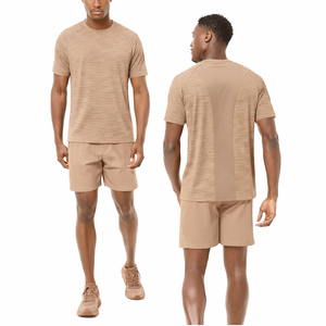 Ropa de moda para hombre, camisa marrón claro personalizada, transpirable, de secado rápido, manga corta, cuello redondo, ropa de gimnasio, camiseta y pantalones cortos para entrenamiento. - Product Image 1
