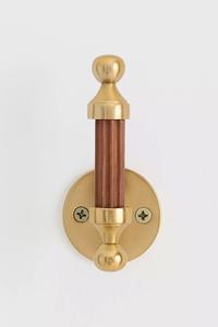 Porte-serviettes mural en acier inoxydable à double crochet résistant à la rouille pour maisons modernes - Product Image 2