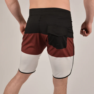 Short de bain décontracté pour homme en polyester écologique, color block, avec cordon de serrage, taille mi-haute, respirant et séchage rapide - Product Image 3