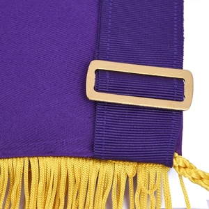 Delantal de la Corporación de los Maestres de la Francmasonería Royal & Select - Borlas con Flecos de Hilo Dorado y Emblema Bordado, Insignia Masónica - Product Image 4