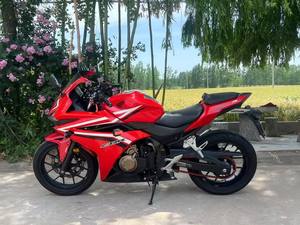 Motocicleta Honda CBR500R Usada en Venta, 471cc, Dos Cilindros, Deportiva, con ABS, para Adultos, Lista para Enviar - Product Image 3