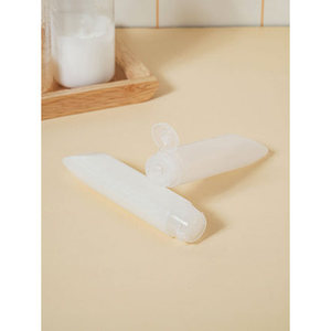 Juego de 2 bolsas y estuches de cosméticos Contenedor de tubo de 55ml - Product Image 1