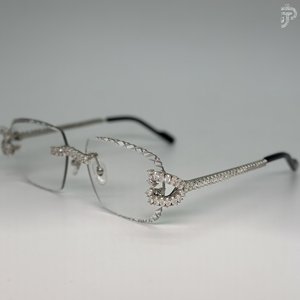 Lunettes de soleil unisexes avec monture géométrique ovale sertie de diamants, verres transparents, fabrication artisanale. - Product Image 3