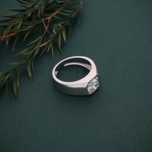 Anillo de Diamante Redondo Brillante Cultivado en Laboratorio de Oro Blanco de 18K, 2.05 Ct, Joyería Fina, Fabricante OEM ODM - Product Image 3