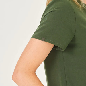 Uniforme médical unisexe de haute qualité, chemises de laboratoire à manches courtes confortables, meilleure qualité pour les hôpitaux et les laboratoires - Product Image 4