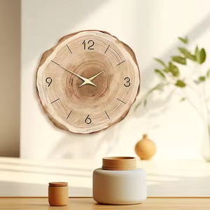Horloge murale décorative en bois, fabriquée avec précision à partir de bois pur, au design fin et à l'apparence esthétique. - Product Image 4
