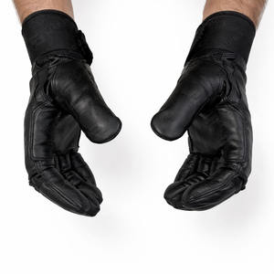 Guantes de Bateo de Béisbol Profesionales Hechos a Medida, Color Personalizado, Ligeros, Duraderos, 100% Cuero de Alta Calidad, Ambidiestros - Product Image 5