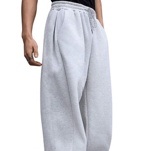 Pantalon de survêtement baggy double couche personnalisé pour homme, coupe décontractée, jambes larges, idéal pour la gym et l'entraînement - Product Image 2