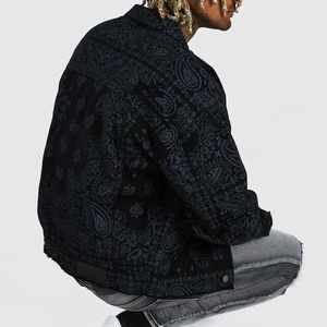 Chaqueta de Mezclilla Personalizada para Hombre, Estilo Urbano, Teñido Liso, Cómoda para la Temporada de Invierno - Product Image 4