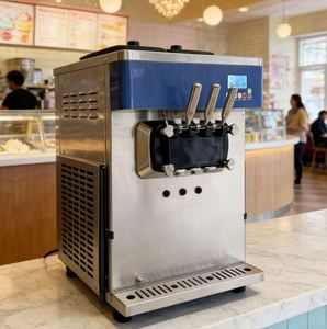 Máquina de Helado Suave Comercial de <span class=keywords><strong>1200W</strong></span> y 18L/H con 2+1 Sabores Mixtos para Cafetería - Product Image 1