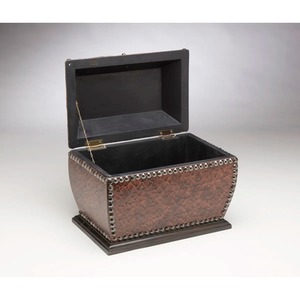 Classic <b>Leather</b> <b>Jewelry</b> <b>Box</b> Rectangular With Lid Hinged Design 1 Layer Storage Container Brown Studded Edge - Product Image 3