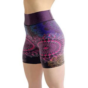 Shorts de yoga taille haute pour femmes, imprimé motif mandala, en spandex et polyester, extensible dans les quatre sens, taille élastique, pour entraînement et fitness - Product Image 1