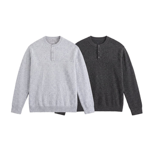 Pull en tricot Henley classique pour homme, col boutonné, manches longues, doux, chaud, décontracté, vêtements en tricot OEM ODM personnalisés - Product Image 1