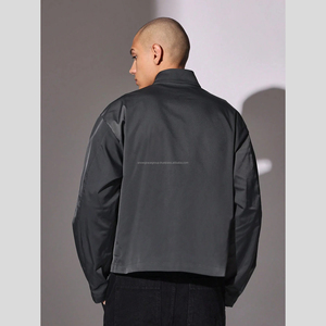 Ensemble de veste de survêtement en nylon léger ODM pour hommes coupe-vent avec logo personnalisé fermeture éclair avec col montant design en toile de qualité supérieure - Product Image 5