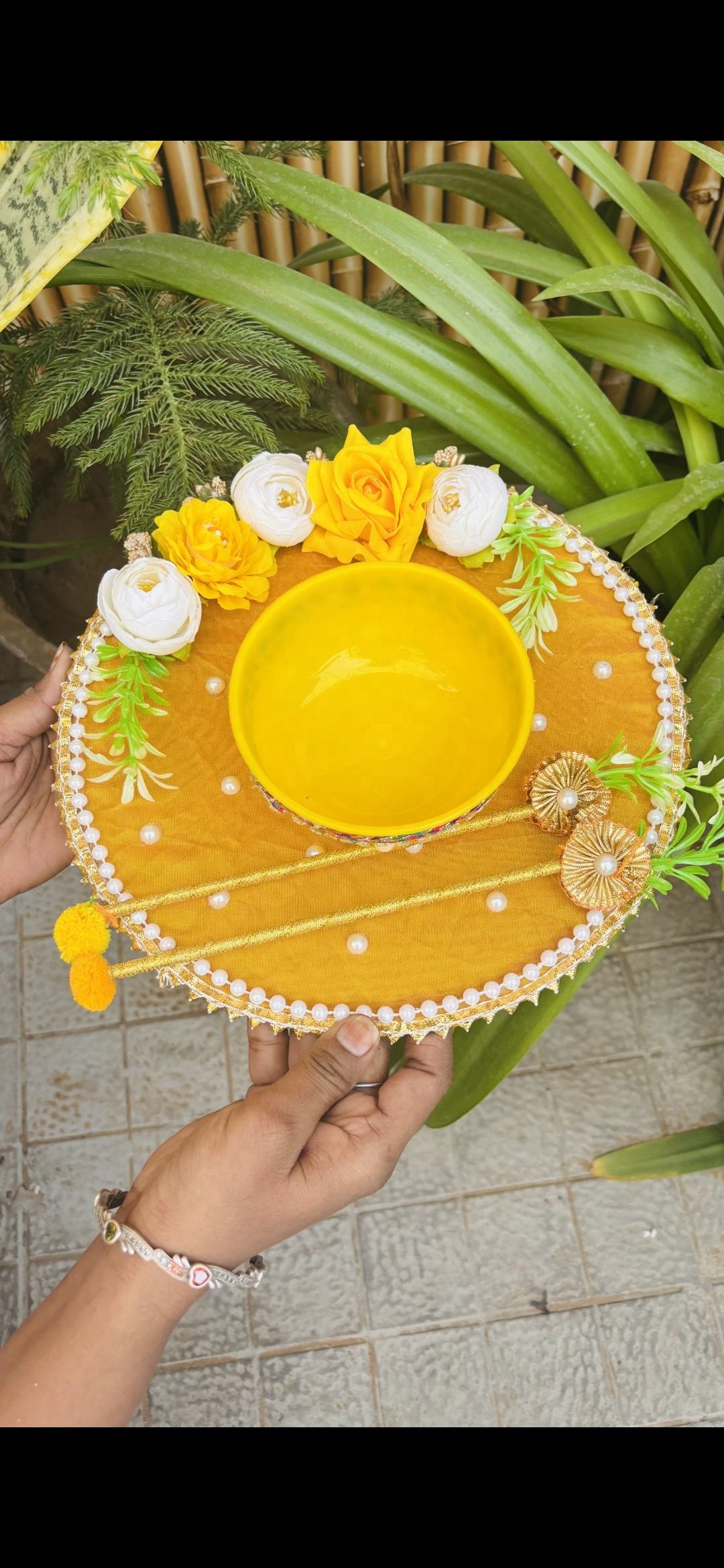 เช่นเดียวกับภาพ