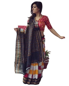 Lino moderno Impresión digital Saree Estilo único Tendencia Ropa india y pakistaní - Product Image 1