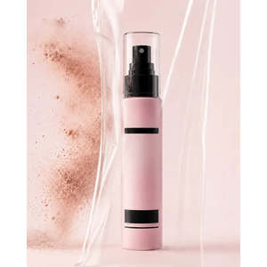 Spray fixateur de maquillage imperméable 24H à fine brume avec fini scintillant naturel - Product Image 2