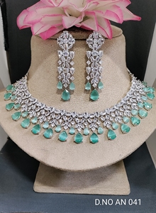 Wholesale Bridal Rhinestone <b>Crystal</b> Alloy Necklace & Earring <b>Set</b> Gold Plated for Wedding Party Engagement Gift - Product Image 3