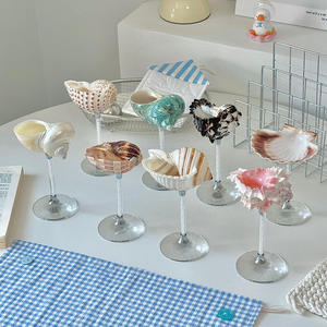 Centre de table de mariage côtier de luxe en verre et coquillages naturels décoratifs - Product Image 6