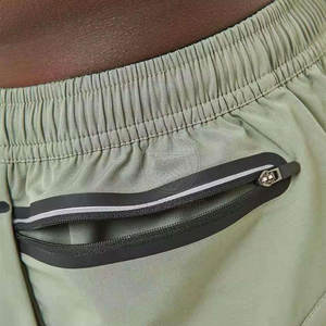 Conjunto Deportivo para Hombre, Camiseta y Pantalones Cortos, Tela Elástica Cómoda, Ideal para Entrenamiento, Ejercicio y Gimnasio - Product Image 6