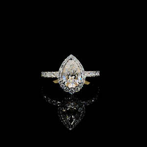 แหวนเพชรทองคำ 18 กะรัต หรูหรา เพชรเลี้ยงในห้องปฏิบัติการ รับรองโดย IGI สี E ทรงกลมเจียระไนแบบบริลเลียนต์ น้ำหนัก 1.55 กะรัต ความสะอาดระดับ VVS2 เครื่องประดับชั้นดี - Product Image 1