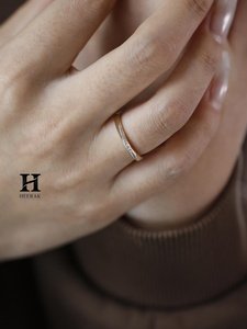 Minimalist 14K Yellow Gold Twisted Mobius Diamond Band Pave Set Lab Grown Diamond Wedding Ring for Women Custom Jewelry - Product Image 4