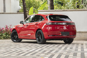 Nuevo AITO M5 2025 Versión Ultra RWD Eléctrico Puro Híbrido EREV SUV de 5 Puertas y 5 Asientos Vehículo de Nueva Energía 0km Coche Usado - Product Image 6