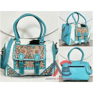 Bolso de Hombro Cruzado de Cuero Genuino con Diseño Floral Grabado, Estilo Vintage, para Mujer, Tendencia 2026 - Product Image 1