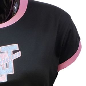 เสื้อยืดสีดำสำหรับผู้หญิง สไตล์ลำลอง สตรีทแวร์ ใส่สบาย แฟชั่นไลฟ์สไตล์ เสื้อผ้าสำหรับใส่ทุกวัน - Product Image 2