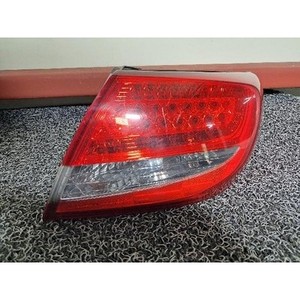 Luz Trasera Derecha Usada para Grandeur/Azera 924023L500 - Product Image 1