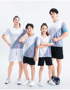 Ensemble de maillots de football pour adultes de haute qualité, impression numérique par sublimation personnalisée, nom de l'équipe, short, séchage rapide, respirant, extensible dans quatre directions - Product Image 1