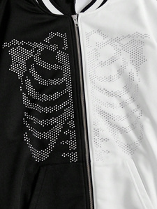 Blouson Bomber Unisexe Noir et Blanc à Blocs de Couleurs avec Imprimé Squelette Pailleté, Fermeture Éclair, Style Streetwear, Vêtement d'Automne, Cordon de Serrage en Strass - Product Image 6