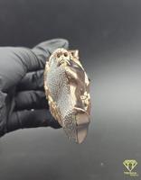 Colgante de Lujo con Diseño de Busto de Reina y Corona en Acabado Dorado de Alto Brillo, Joyería de Plata 925