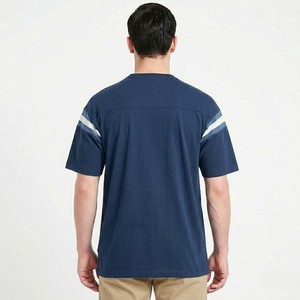 T-shirt décontracté à rayures bleu marine pour homme, col rond, manches courtes, en coton doux, confortable pour le quotidien, style tendance, vente en gros - Product Image 5
