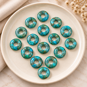 Colgante de Cobre Turquesa Liso en Forma de Donut de 15mm, Gema Facetada para Fabricación de Joyas, Sanación con Cristales, Reiki, Energía, Amuleto para Collar - Product Image 4
