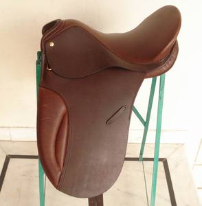 Selle de cheval en cuir occidental de qualité supérieure avec ensemble d'accessoires assortis, selle de baril en cuir véritable, selle de course anglaise - Product Image 1