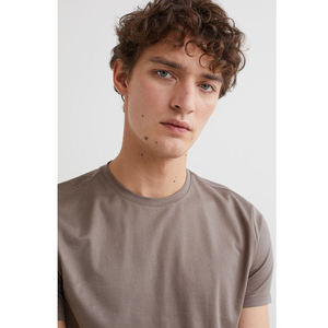 Camiseta de Hombre Personalizada al por Mayor, de Algodón, Lisa, Corte Regular, Secado Rápido y Ligera, con Impresión de Logotipo 3D, Ropa Casual - Product Image 3