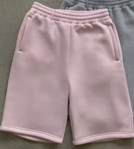ผู้ผลิตเสื้อผ้าผู้ชายแบบสั่งทำพิเศษสำหรับฤดูร้อน ขายส่ง OEM รับผลิตแบรนด์ส่วนตัว ผลิตจำนวนมาก ผ้าเจอร์ซีย์คอตตอนเนื้อนุ่ม 220GSM - Product Image 5