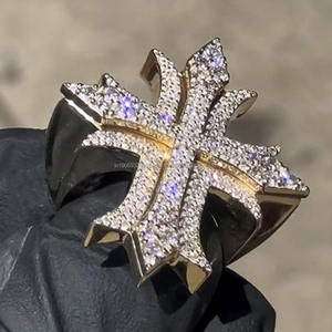 Anillo Cruzado Hip Hop con Incrustaciones de Diamantes para Hombre, en Plata de Ley 925 Chapada en Oro, Anillo Agrupado para Regalo de Aniversario o Boda - Product Image 1