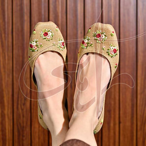 Nouvelles chaussures imprimées antidérapantes pour femmes, en jute, semelle antidérapante, fabrication professionnelle de haute qualité - Product Image 3