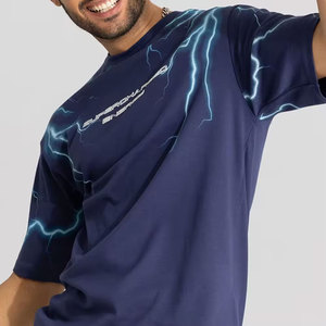 Camiseta de Manga Corta con Cuello Redondo Azul Marino para Hombre, con Estampado de Rayos, Corte Holgado, Diseño Urbano, Logotipo Frontal - Product Image 6