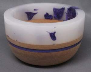 Tazón de Resina Epoxi y Madera de Acacia Hecho a Mano por Diseñadores, Patrón Artístico Único para Decoración de Cocina Moderna, Ecológico, Suministro Mundial - Product Image 3