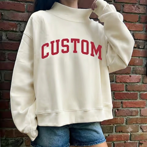 Sudadera de cuello redondo color crema para mujer con estampado de letras rojas personalizadas, manga larga, de algodón tejido, estilo oversized, para otoño. - Product Image 1